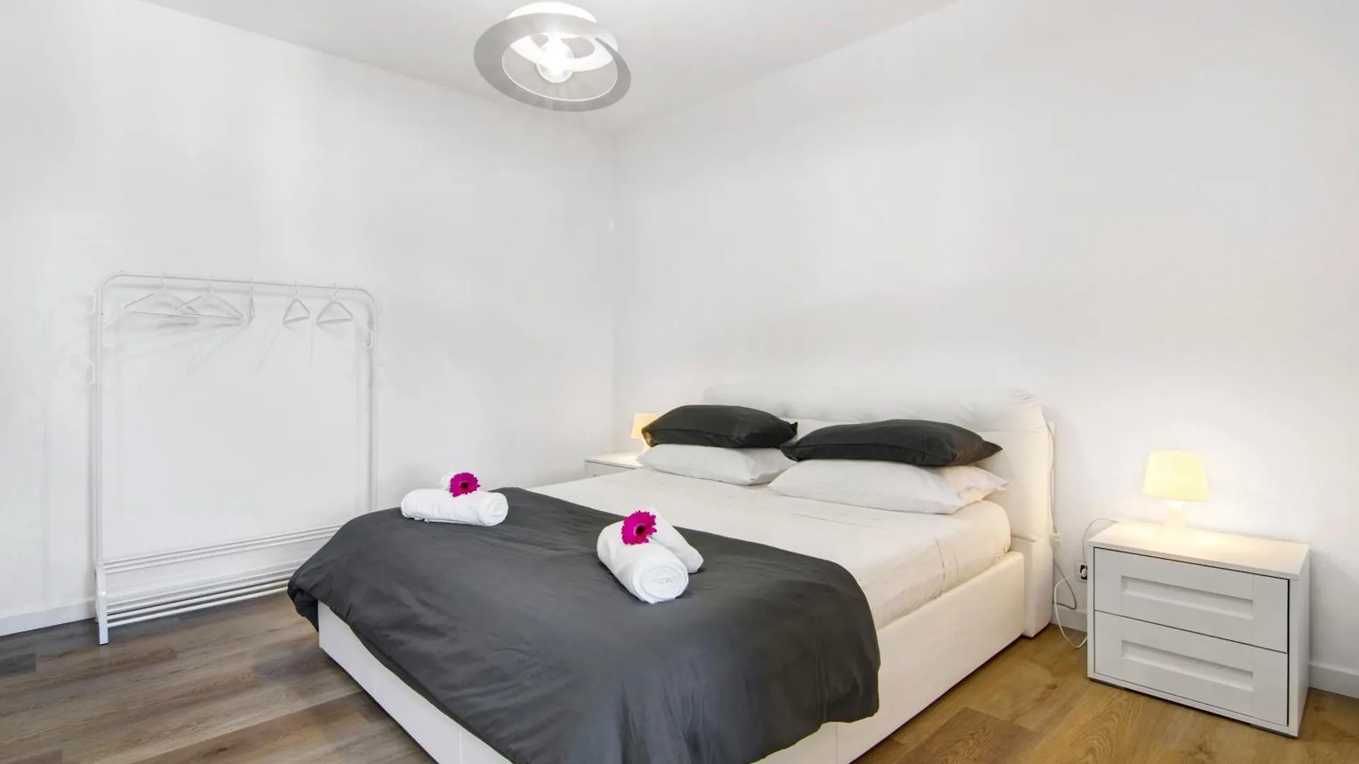 Casa Vacanza Guattini Cremia 0*,