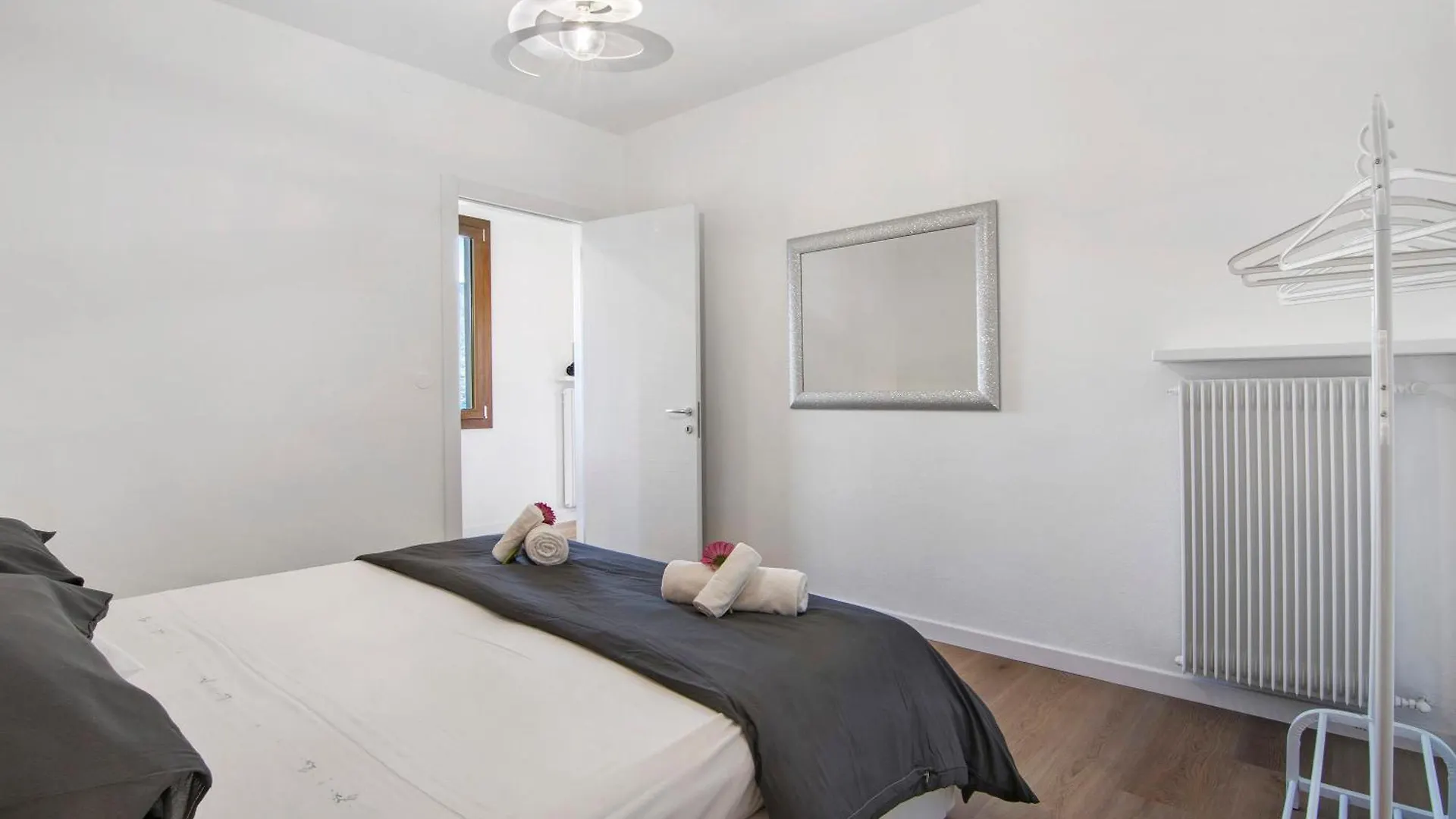 Casa Vacanza Guattini Cremia Apartment